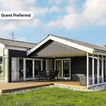 5 Star Holiday Home In Ringkobing *