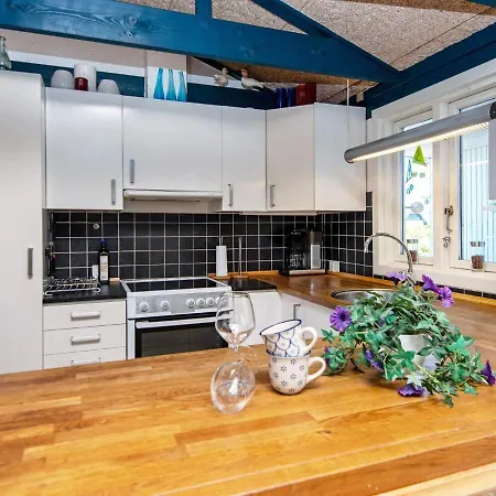 12 Person In Ringk Bing Holiday home Klegod