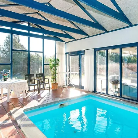 Semesterbostad Wheelchair Accesible With Pool