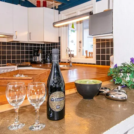 Wheelchair Accesible With Pool Semesterbostad *