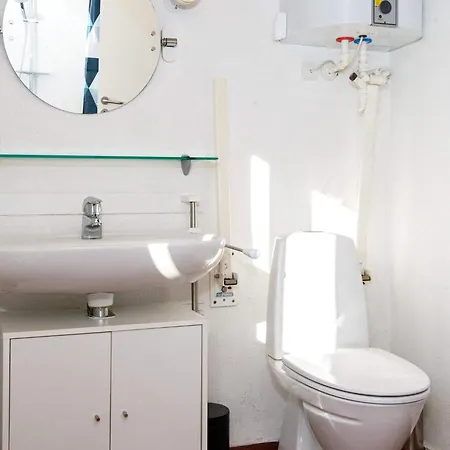 Wheelchair Accesible With Pool Semesterbostad