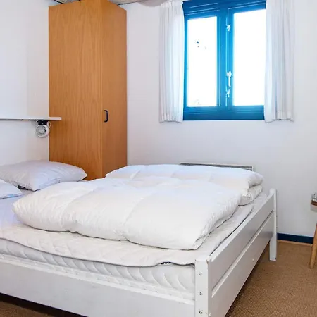 Semesterbostad Wheelchair Accesible With Pool