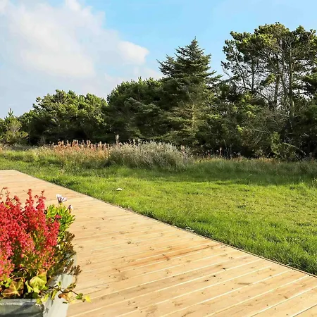 Wheelchair Accesible With Pool