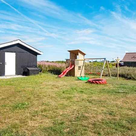 Wheelchair Accesible With Pool